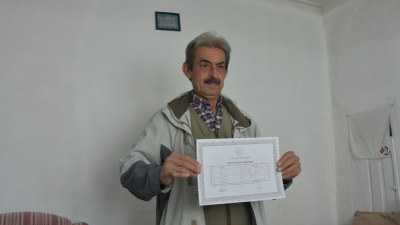 Üç dil biliyordu liseyi de bitirdi!