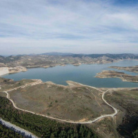 "İzmir, Manisa'nın su kaynaklarını da kurutuyor!"