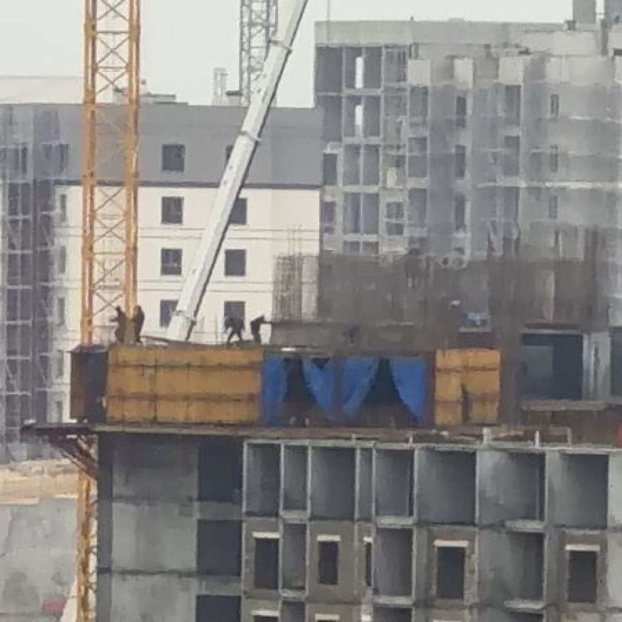 İnşaatta feci faza! Asansör boşluğuna düştü