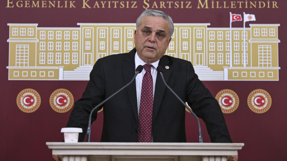 CHP'li Çakır istifa etti