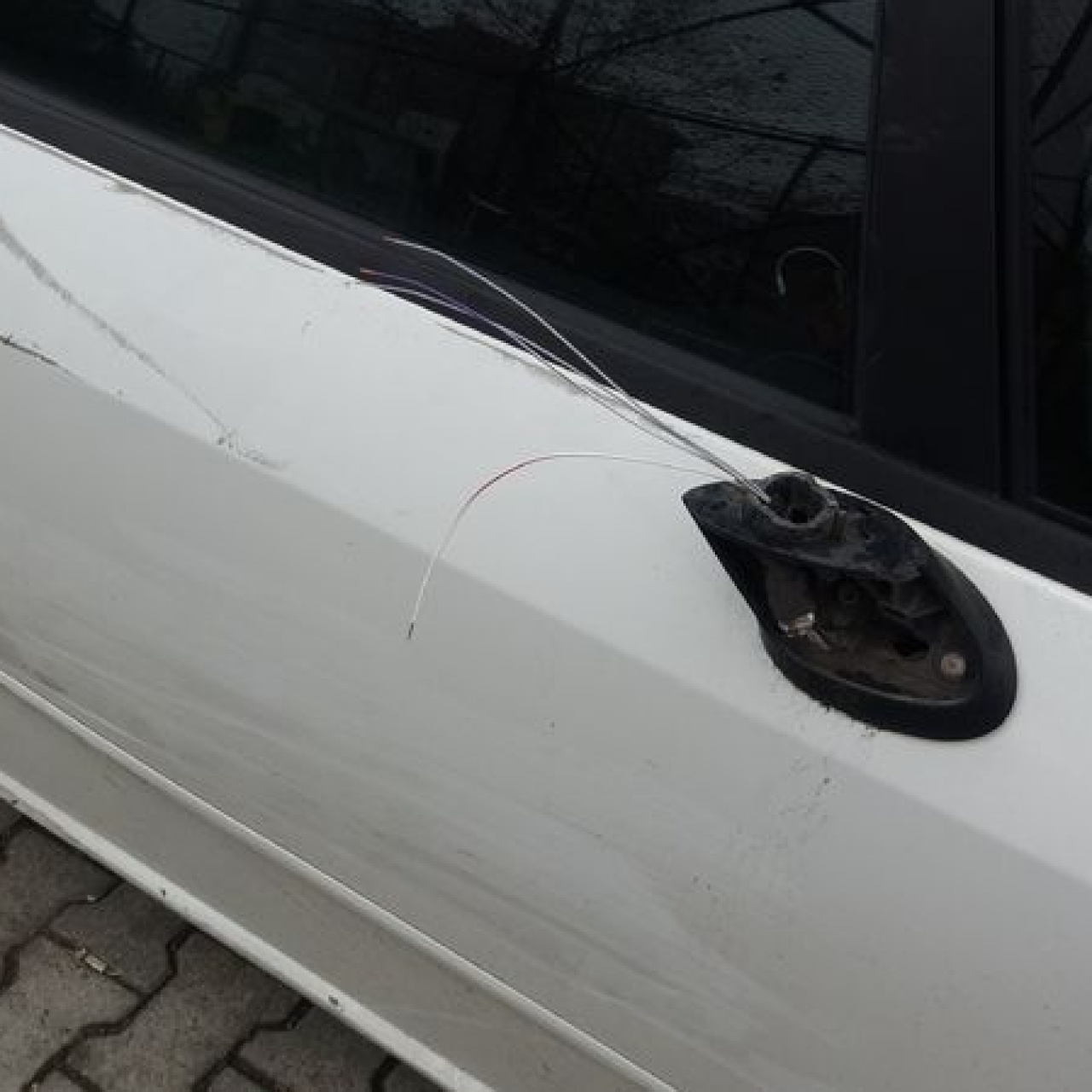 3.2 promille 7 araca çarptı