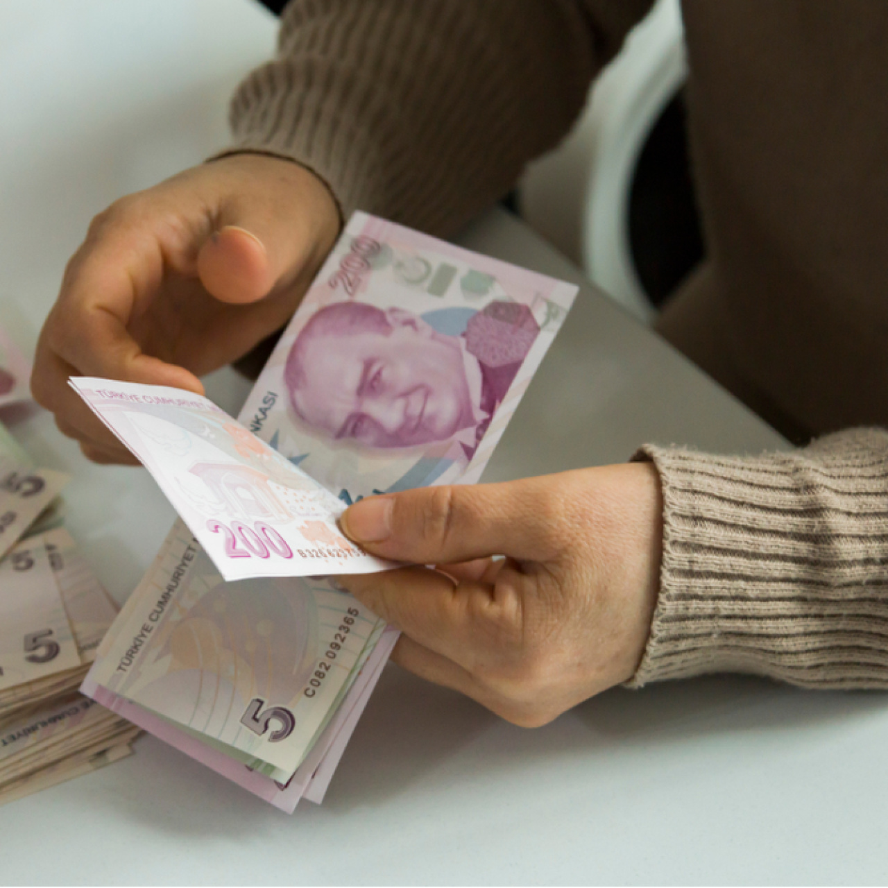 Asgari ücrete yüzde kaç zam yapılacak?