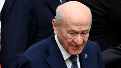 Bahçeli, parti temsilcileriyle görüştü