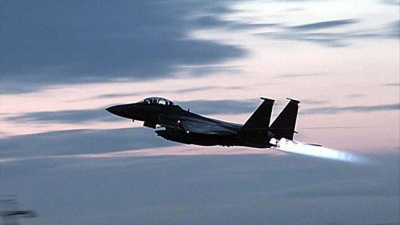 ABD jetleri, Venezuela çevresinde uçuş yaptı