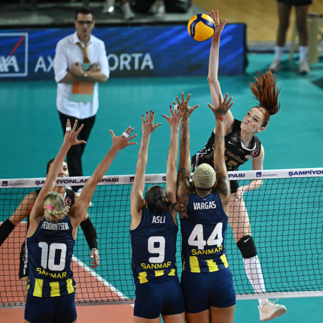 Sultanlar Ligi'nde dev maç: F.Bahçe-VakıfBank