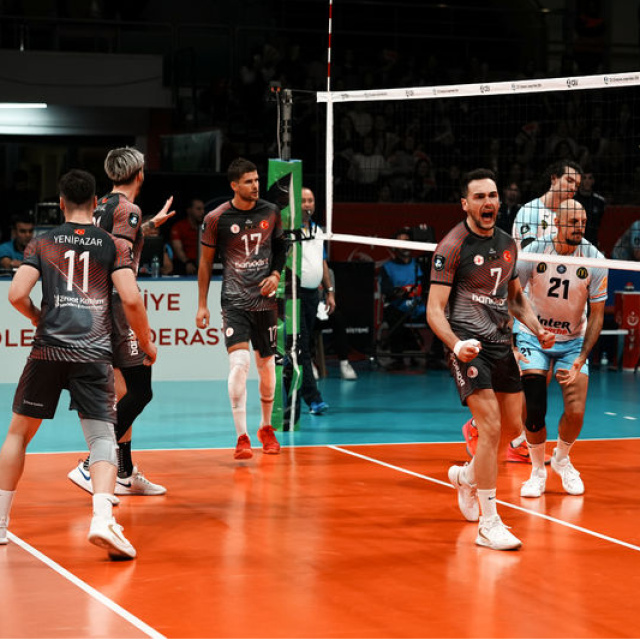 Ziraat Bankkart'tan CEV'de iyi başlangıç!