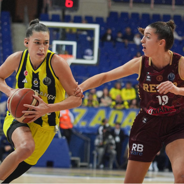 Fenerbahçe Opet, EuroLeague'de farka koştu!