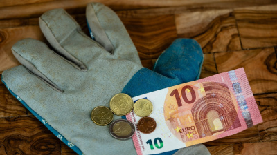 Dünya asgari ücreti nasıl belirliyor?