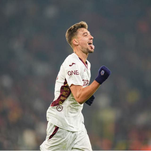 Ernest Muçi Beşiktaş’ı bekliyor!