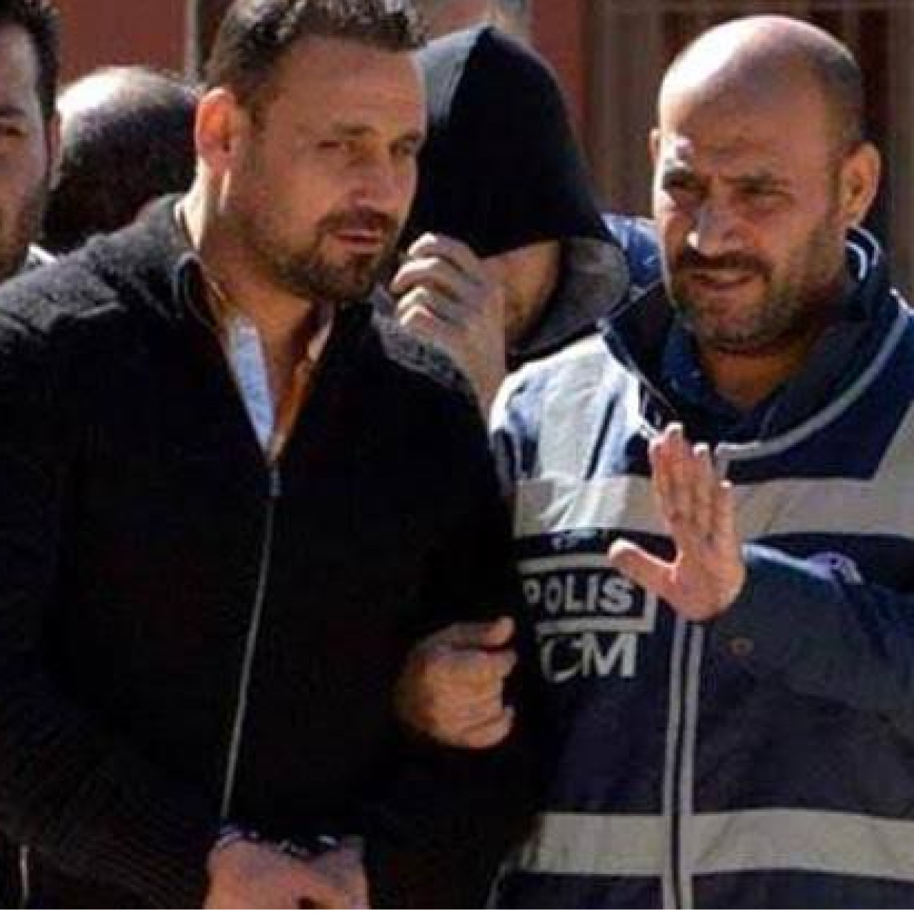 Hatay'daki ofisten sahte e-imza ürettiler!