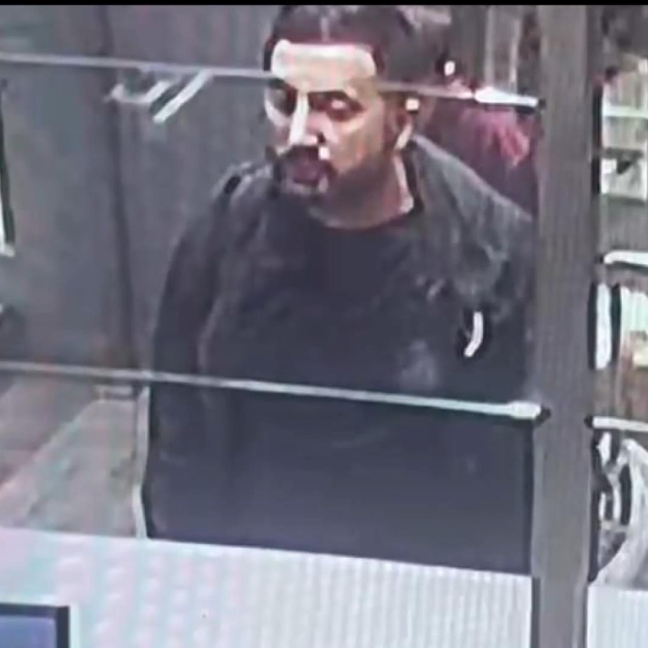 Adli emanet soygununda şüphelilerin kaçış anları!