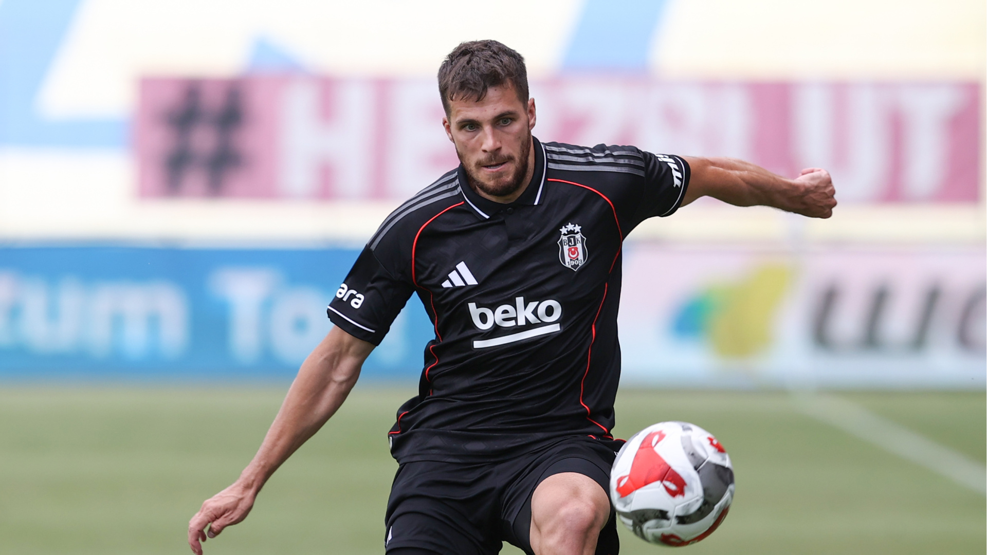 Jurasek'in yerine 2 aday! - Futbol Haberleri