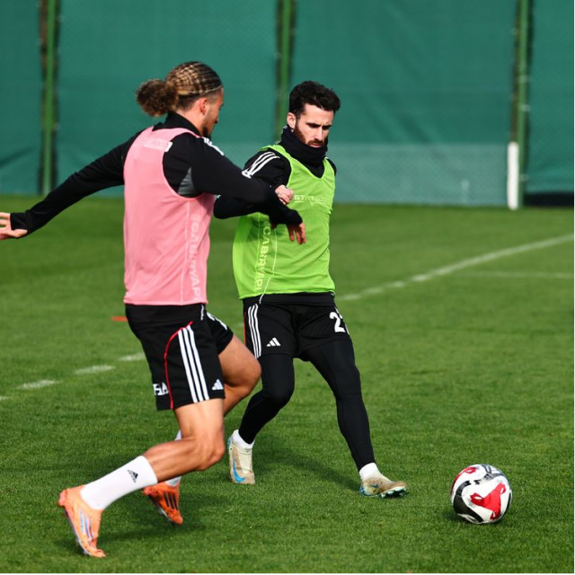 Rafa Silva eksik kapatıyor!