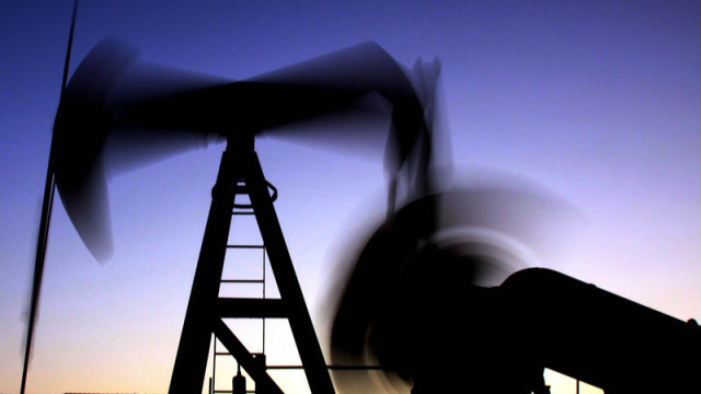 IEA küresel petrol talebi artış öngörüsünü yükseltti