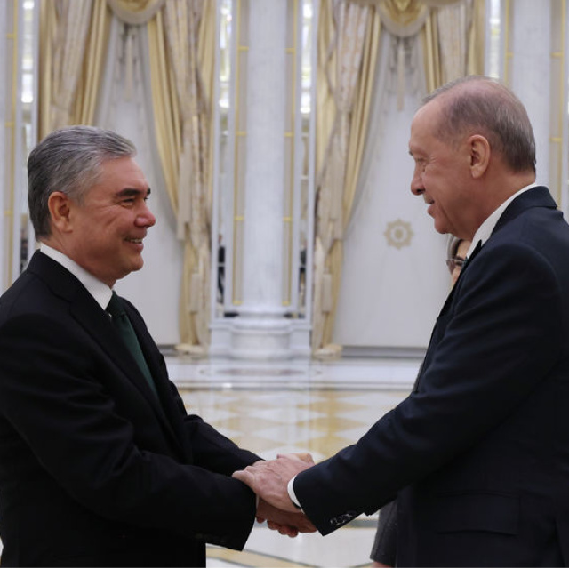 Cumhurbaşkanı Erdoğan Türkmenistan'da