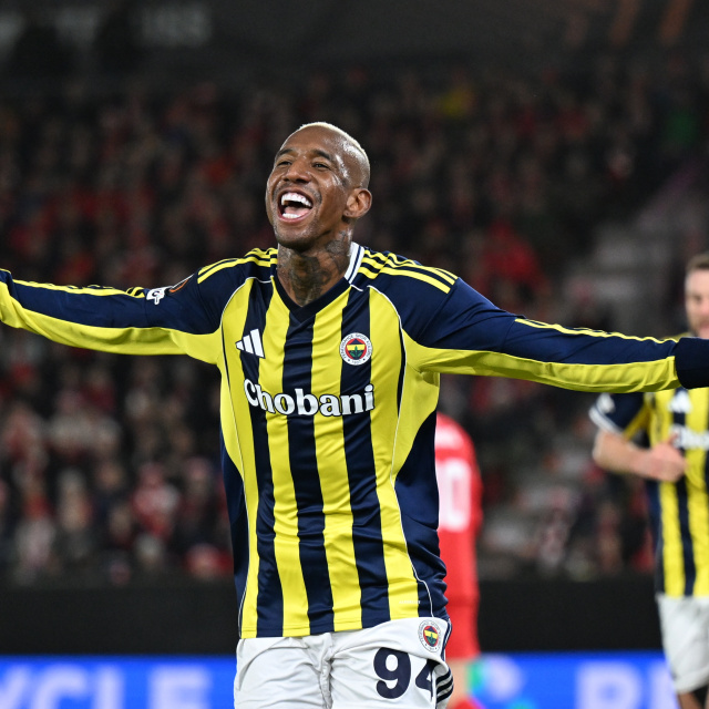 Fenerbahçe'de Anderson Talisca tarihe geçti