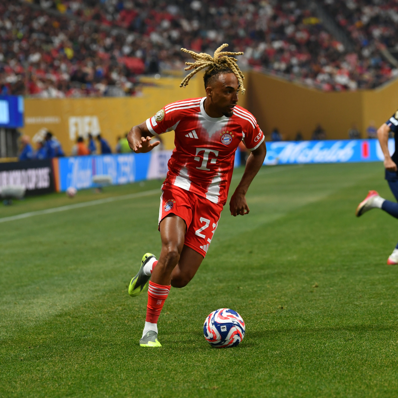 Devre arasında takımdan ayrılıyor!