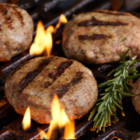 Köftede deri dokusu, dana kıymada kalp çıktı