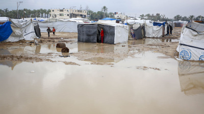 Gazze'de 14 kişi hayatını kaybetti