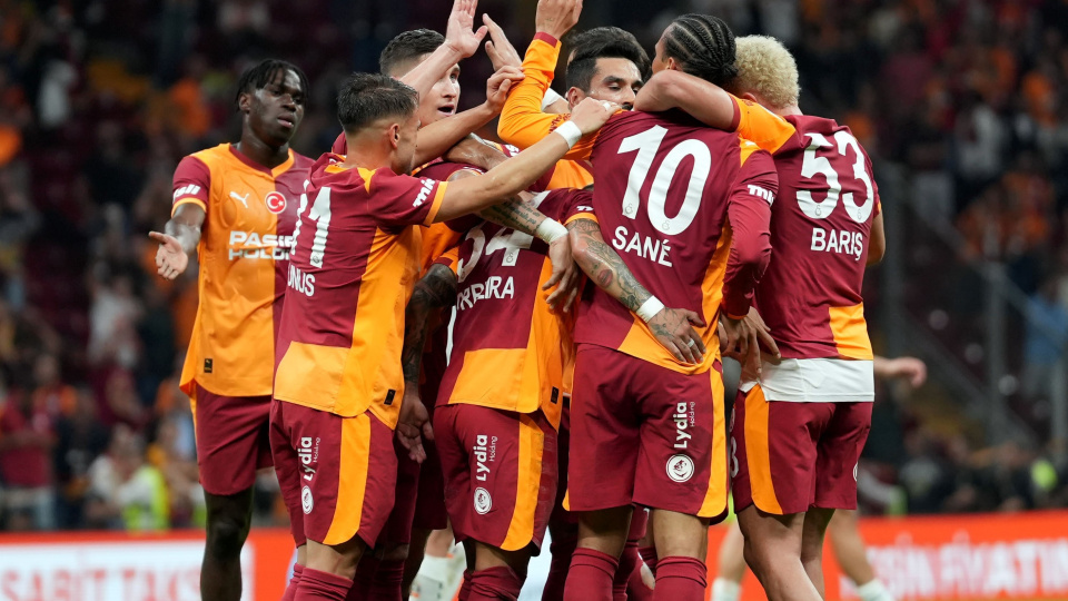 G.Saray'ın Antalya kafilesinde 5 eksik!
