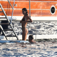 Hayatından tamamen çıkardı 