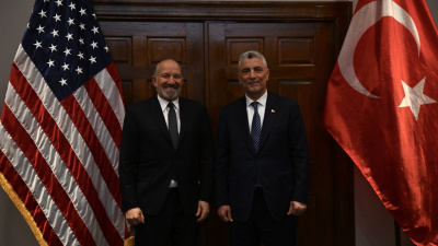 Bakan Bolat, ABD'li mevkidaşı ile görüştü