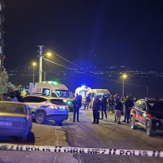 Otomobile silahlı saldırı; kadın sürücü öldü