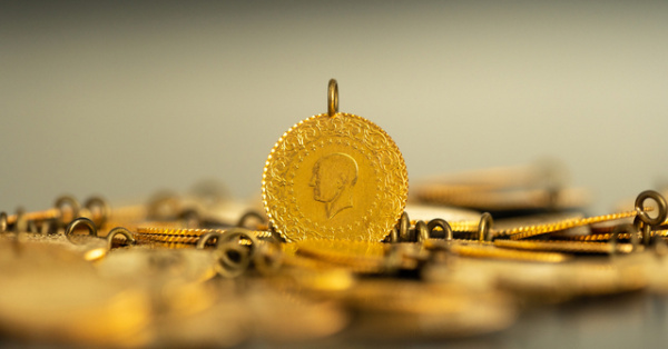 Altın fiyatlarında ibre yukarı yönlü