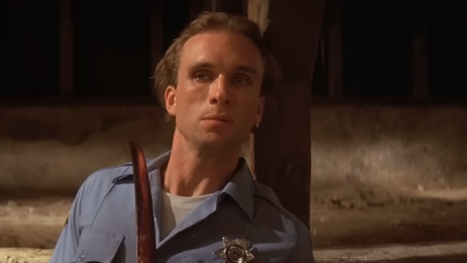 Ünlü oyuncu evinde ölü olarak bulundu