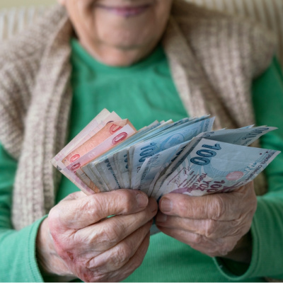 En düşük emekli maaşına ek zam var mı?