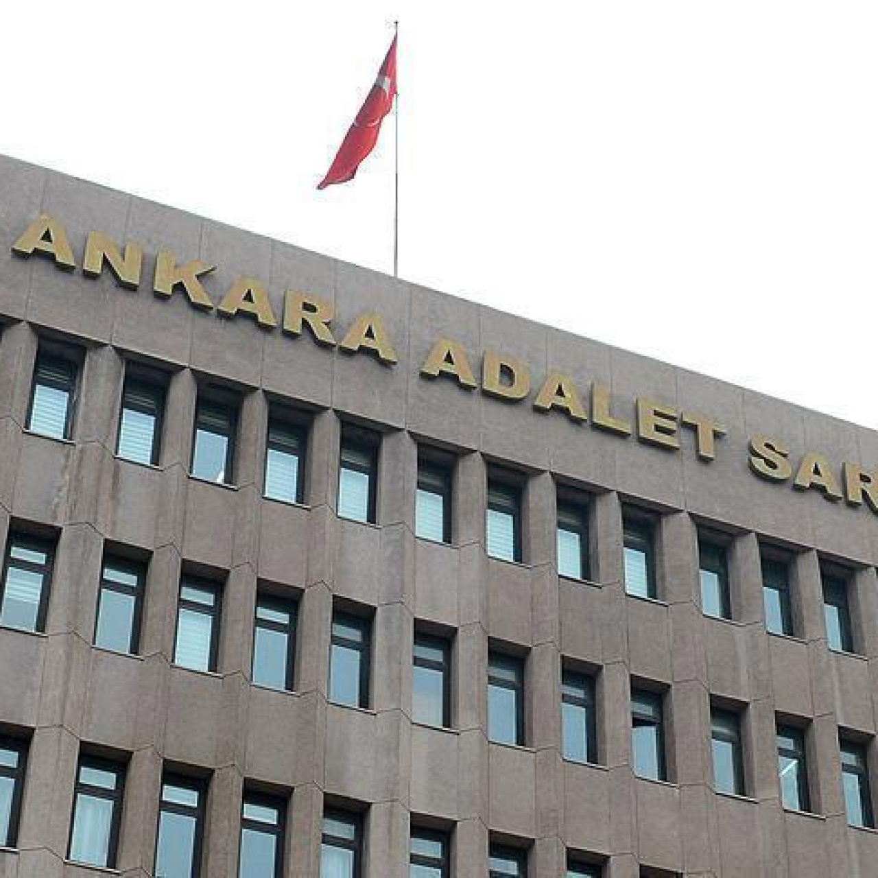 TBMM'deki tacize 3 tutuklama