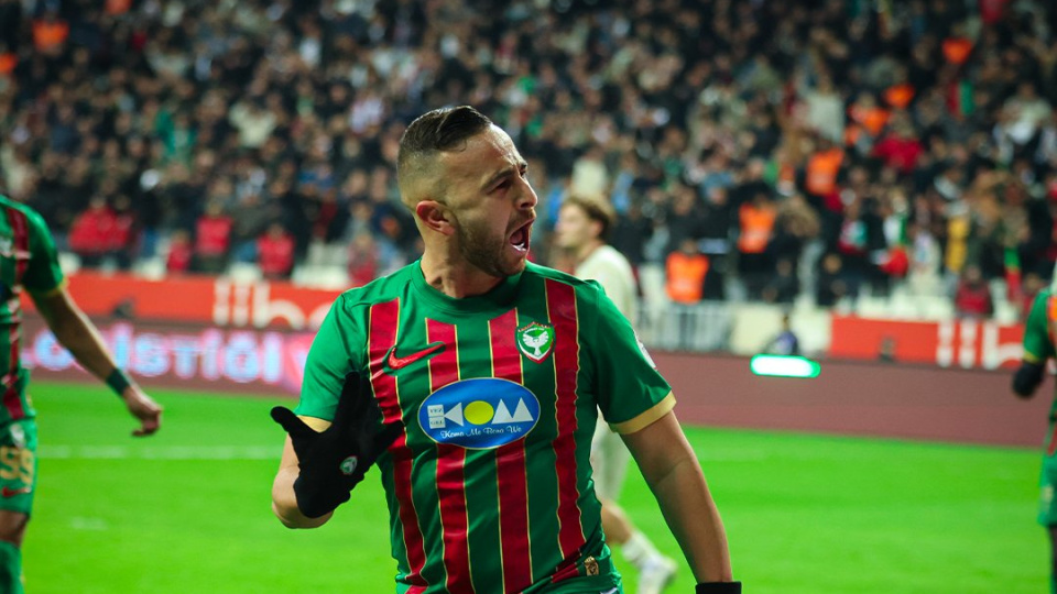 Amed SK, maç fazlasıyla liderliğe ulaştı!