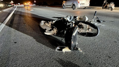 Elektrikli motosiklet sürücü kaza kurbanı