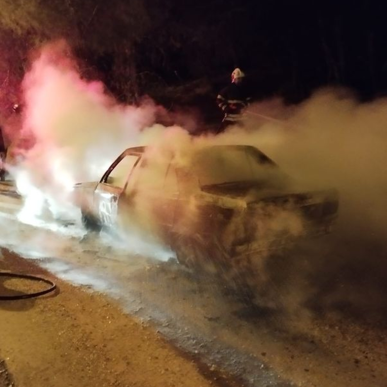 Park halindeki otomobilde patlama: 1 ölü