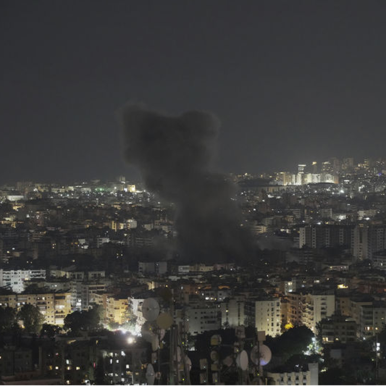 İsrail'den Lübnan'ın güneyine saldırı