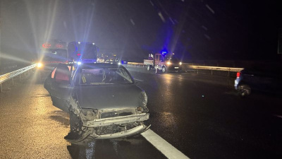 Anadolu Otoyolu'nda iki araç çarpıştı: 9 yaralı