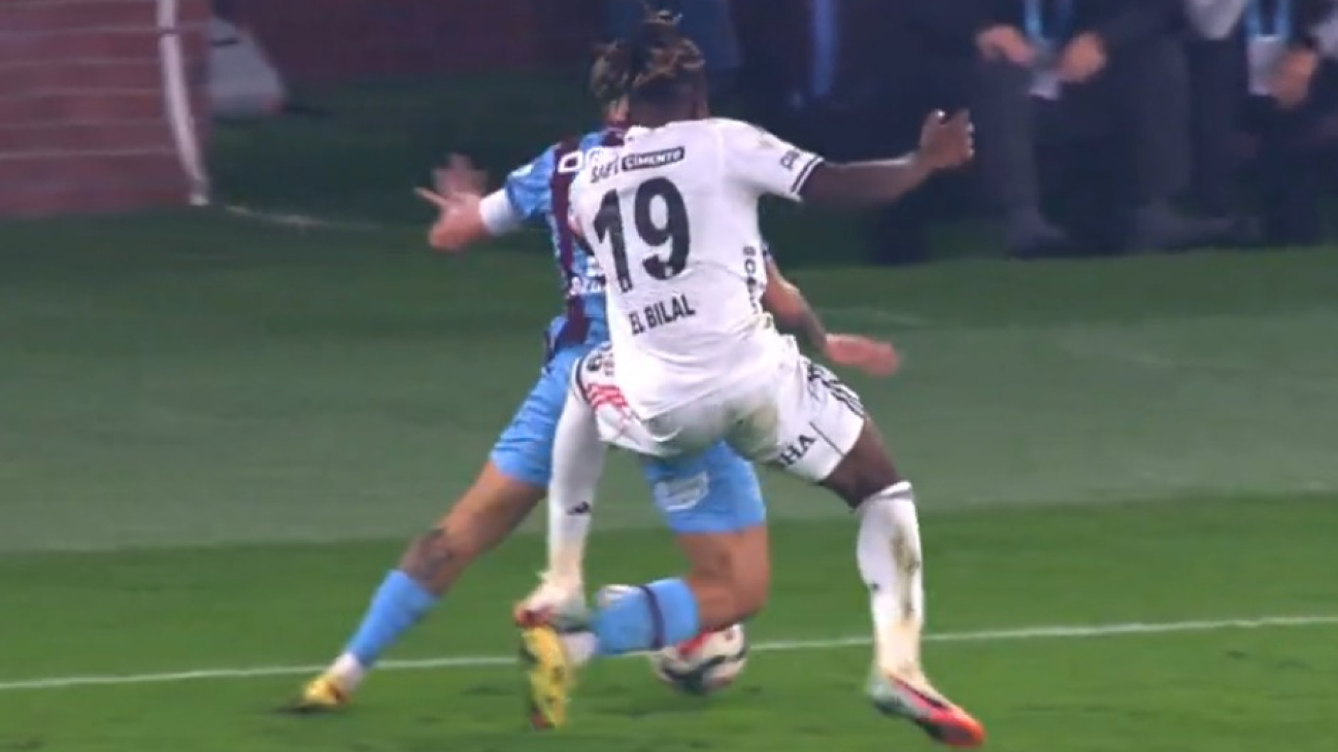 Eski hakemler Trabzonspor-Beşiktaş maçının hakem kararlarını yorumladı - Trabzonspor Haberleri