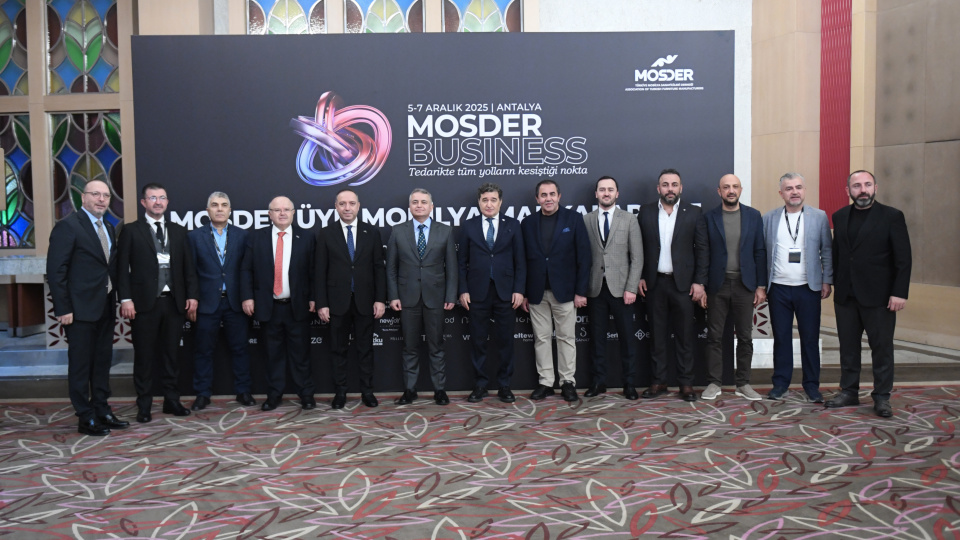 Mobilya sektörü Antalya'da buluştu