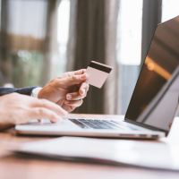 Kredi kartı faiz oranları düştü!