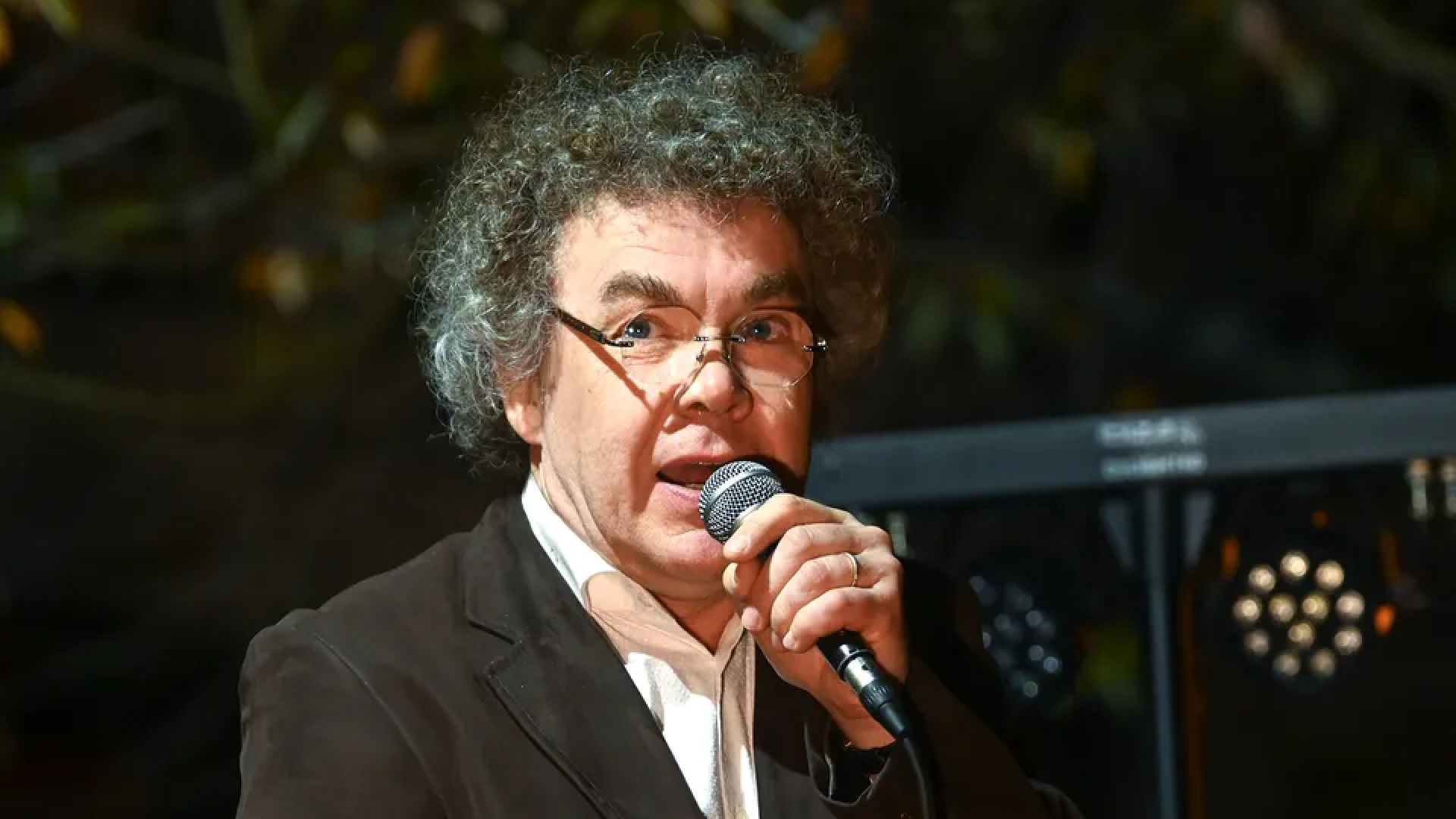 Almanya'da aşırı sağcı AfD milletvekili hakkında Nazi selamı vermekten suç duyurusunda bulunuldu | Dış Haberler