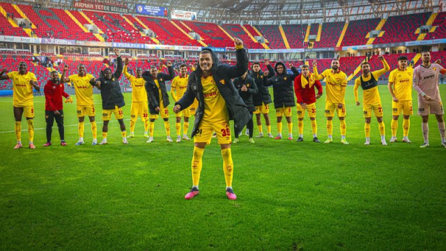 Göztepe Avrupa yolunda tam gaz!