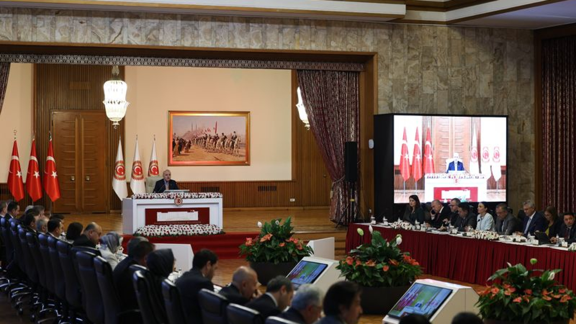 Süreç Komisyonu’nun rapor mesaisi: AK Parti raporunu önce Erdoğan’a sonra Meclis’e sunacak