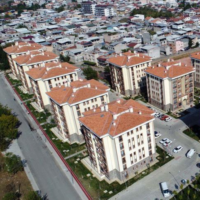 Konut fiyatlarında 21 ay sonra reel artış