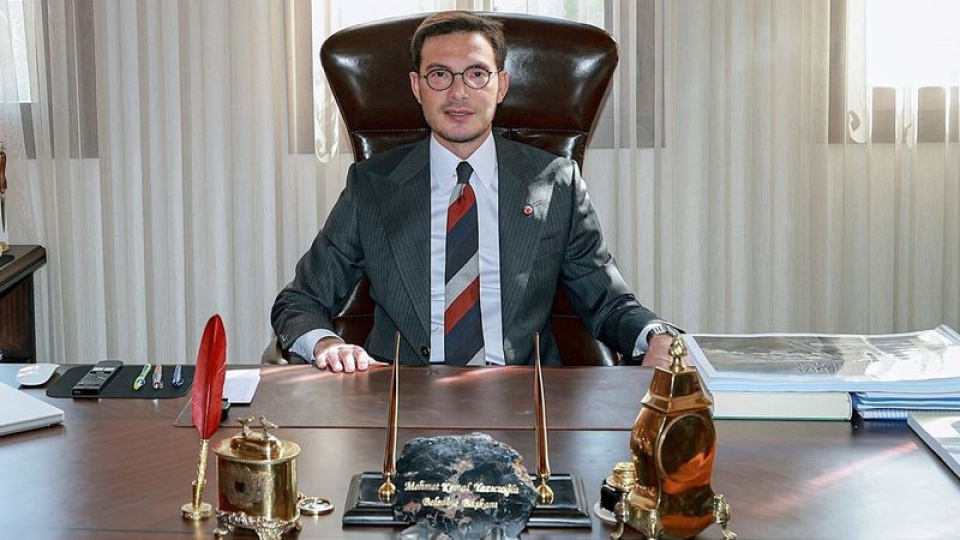 Makam odasında dinleme cihazı bulundu