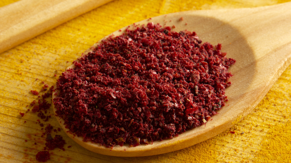 Sumak hangi yemeklerde kullanılır?