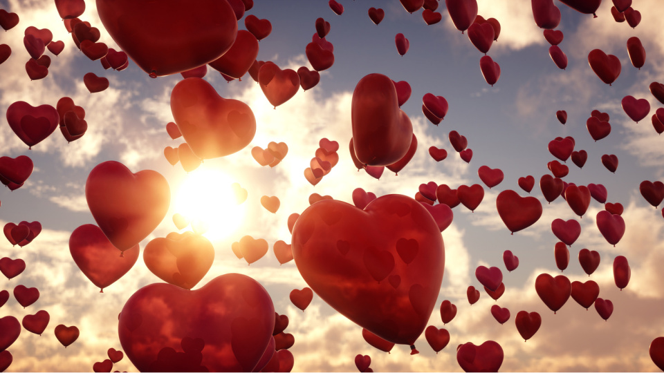 Kırmızı kalp anlamı nedir?