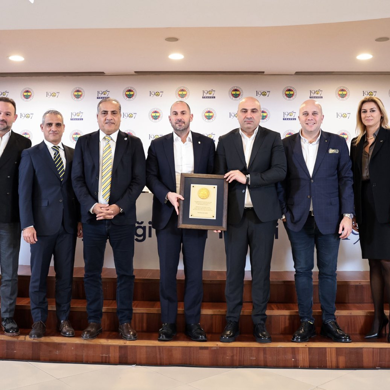 Fenerbahçe’de 1907 Travel Projesi için imzalar atıldı