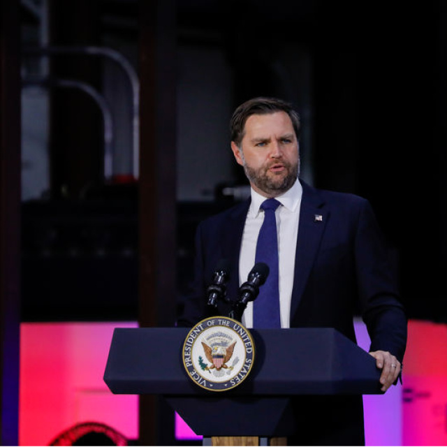 "İsrail'i sevmemek ile antisemitizm arasında fark var"