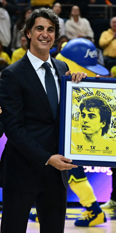 F.Bahçe'den İbrahim Kutluay'a büyük onur!