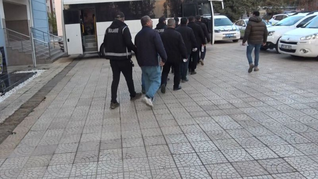 FETÖ'ye 'mahrem' operasyon: 19 gözaltı kararı